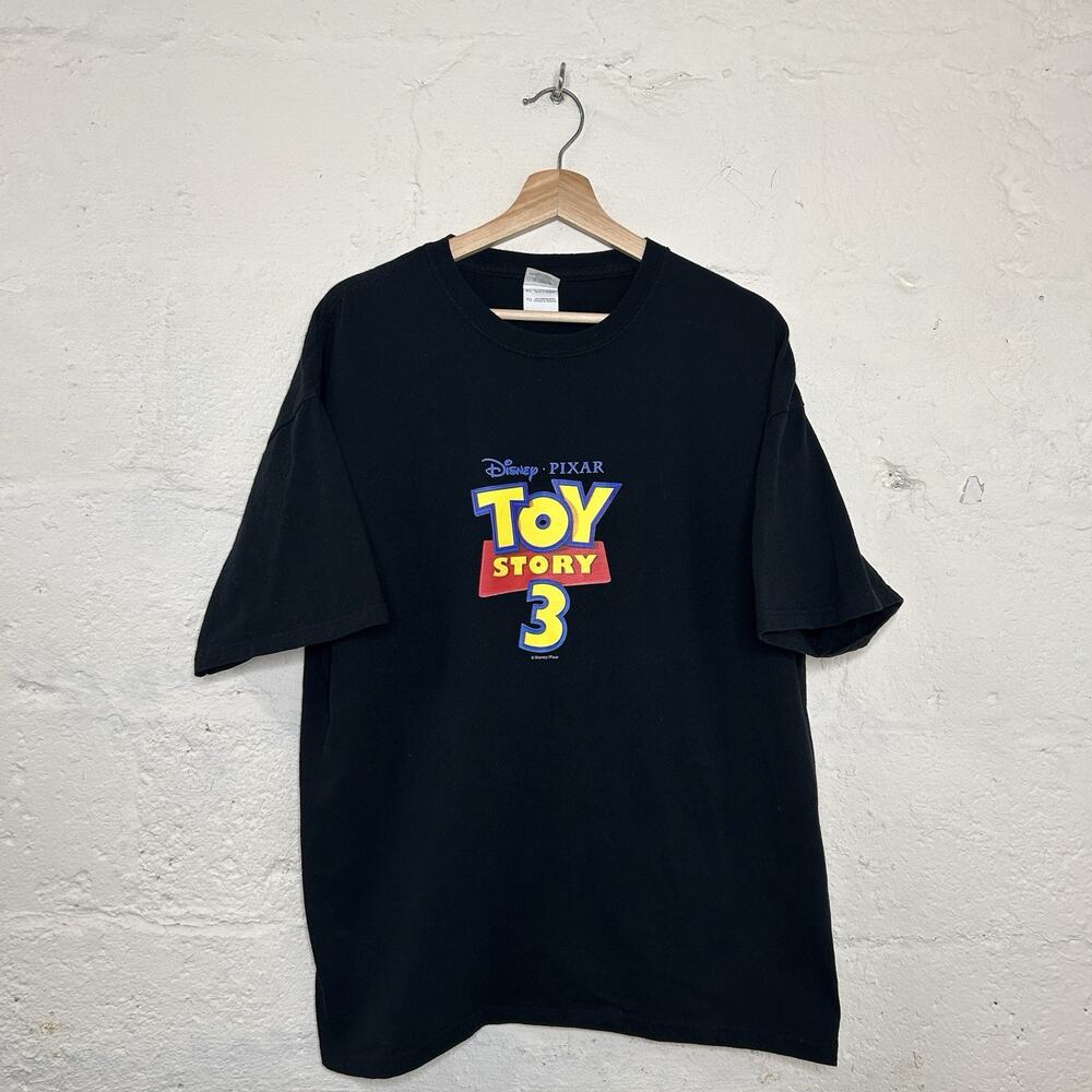 Toy Story 3 Disney Pixar Promo Tee “No Toy Gets Left Behind”